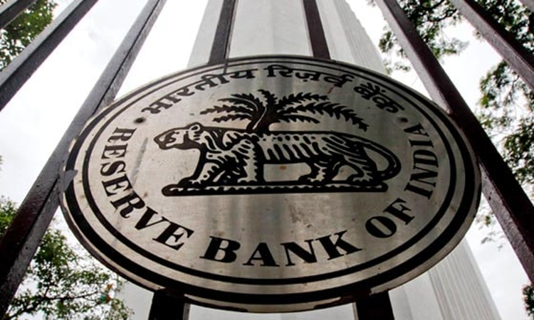 Kerala High Court Issues Notice To Centre, RBI On Plea Against Amendments To Banking Regulation Act Kerala High Court Issues Notice To Centre, RBI On Plea Against Amendments To Banking Regulation Act